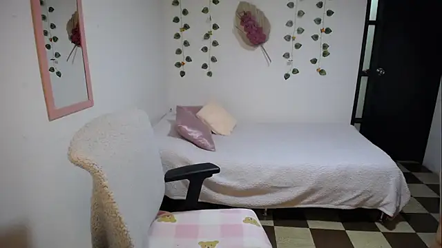 Snapshot of Sofi_5249_ chatting on June 13, 2026, 11:45 pm Sofi 5249 online show from June 13, 2026, 11:45 pm