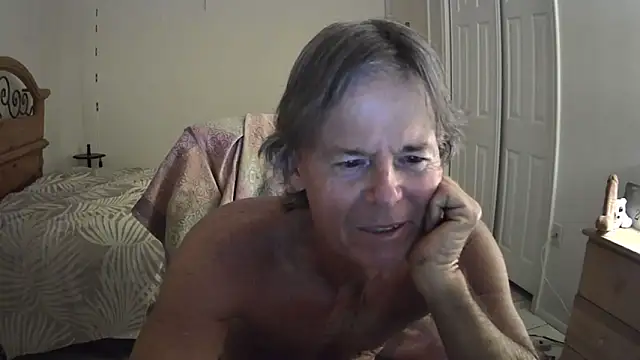 Snapshot of nakeedcowboi65 chatting on May 13, 2026, 7:26 am nakeedcowboi65 online show from May 13, 2026, 7:26 am