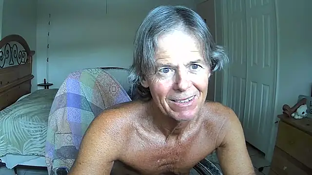 Snapshot of nakeedcowboi65 chatting on June 7, 2026, 10:15 pm nakeedcowboi65 online show from June 7, 2026, 10:15 pm