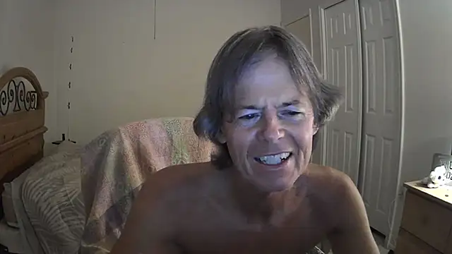 Snapshot of nakeedcowboi65 chatting on June 27, 2026, 9:15 am nakeedcowboi65 online show from June 27, 2026, 9:15 am