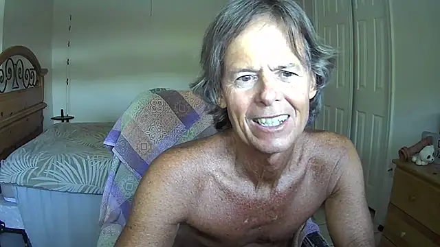 Snapshot of nakeedcowboi65 chatting on June 21, 2026, 8:47 pm nakeedcowboi65 online show from June 21, 2026, 8:47 pm