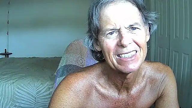 Snapshot of nakeedcowboi65 chatting on June 1, 2026, 9:03 pm nakeedcowboi65 online show from June 1, 2026, 9:03 pm