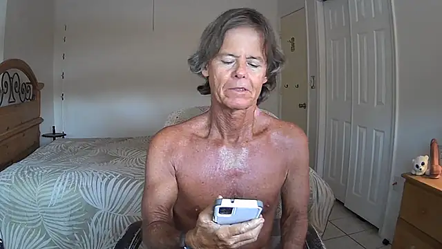 Snapshot of nakeedcowboi65 chatting on July 8, 2026, 9:37 pm nakeedcowboi65 online show from July 8, 2026, 9:37 pm