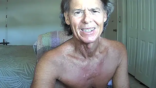 Snapshot of nakeedcowboi65 chatting on June 11, 2026, 9:12 pm nakeedcowboi65 online show from June 11, 2026, 9:12 pm
