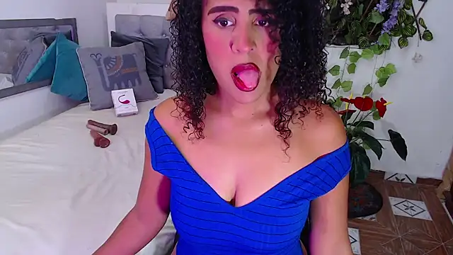 sweet brunette19 online show from March 9, 2025, 1:04 pm