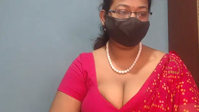 naughtyboobs38dd online show from July 23, 2026, 12:02 pm