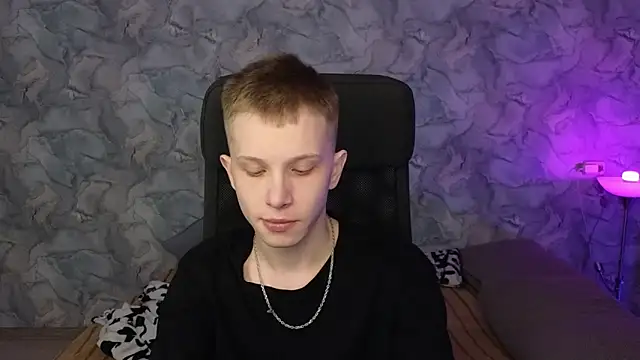 arlekincrop online show from February 10, 2026, 12:20 am