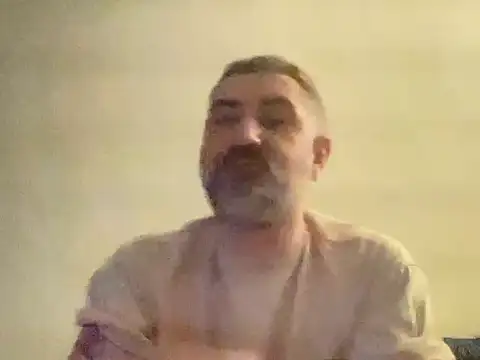 Snapshot of danyiony chatting on March 3, 2026, 12:50 am danyiony online show from March 3, 2026, 12:50 am