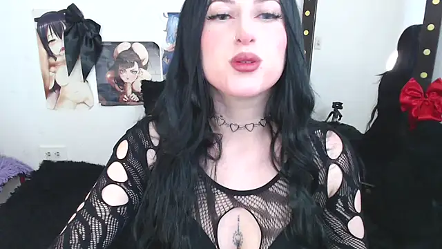 Snapshot of Evelyn_Sheeran chatting on September 27, 2025, 3:45 am Evelyn Sheeran online show from September 27, 2025, 3:45 am