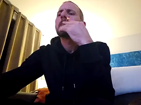 Snapshot of verylargecock chatting on November 12, 2025, 1:54 am verylargecock online show from November 12, 2025, 1:54 am