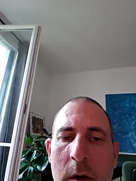 Snapshot of verylargecock chatting on September 19, 2025, 5:28 pm verylargecock online show from September 19, 2025, 5:28 pm