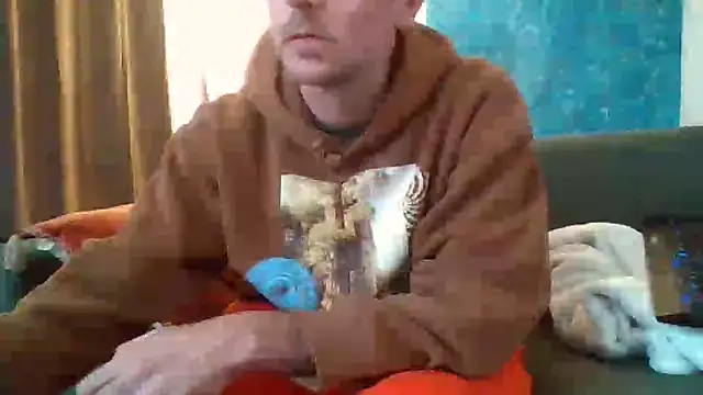 Snapshot of verylargecock chatting on September 23, 2025, 3:30 pm verylargecock online show from September 23, 2025, 3:30 pm