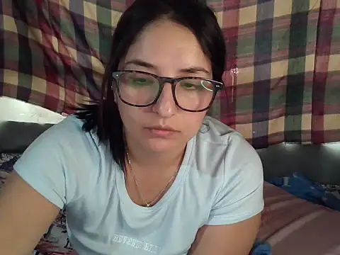 sara 110323 online show from March 10, 2026, 8:57 pm