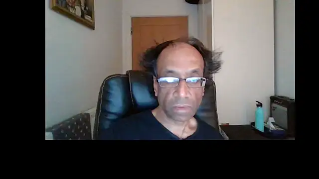 rauncher1 online show from July 23, 2026, 8:55 am