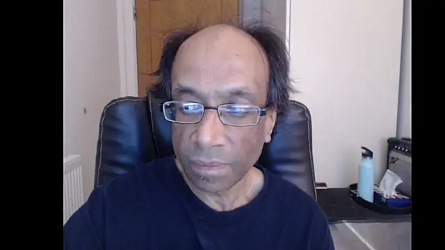rauncher1 online show from June 9, 2026, 8:59 am