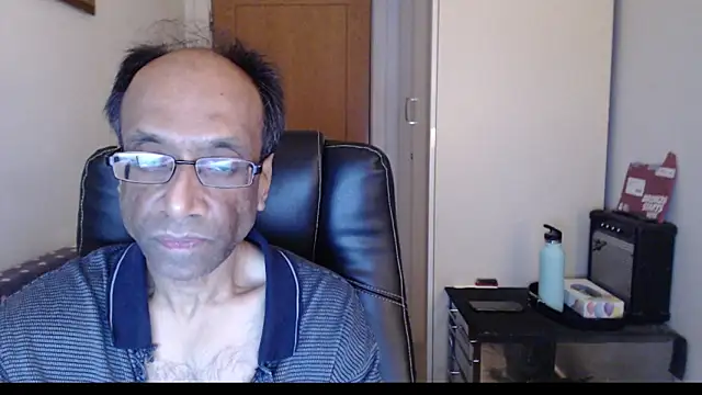 rauncher1 online show from February 13, 2026, 12:10 am