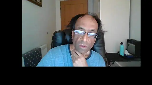 rauncher1 online show from August 3, 2026, 9:48 am