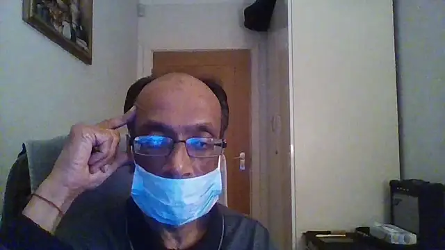 rauncher1 online show from October 30, 2025, 11:34 pm