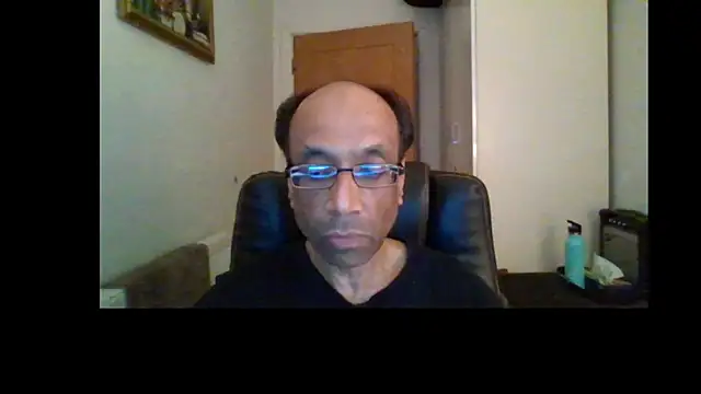 rauncher1 online show from July 14, 2026, 11:22 pm