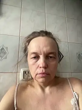 Snapshot of Susanel chatting on May 22, 2026, 12:14 pm Susanel online show from May 22, 2026, 12:14 pm