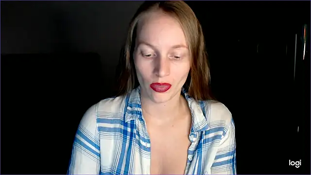 Snapshot of Shantidol chatting on October 14, 2025, 8:31 pm Shantidol online show from October 14, 2025, 8:31 pm