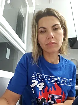 FeliciaKrige online show from April 22, 2026, 11:11 pm
