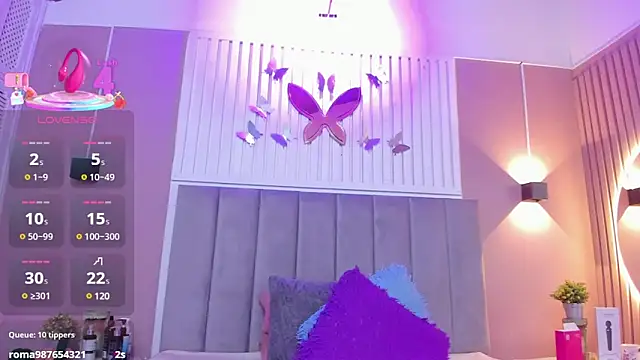 Snapshot of chantall1375 chatting on March 16, 2025, 2:10 am chantall1375 online show from March 16, 2025, 2:10 am