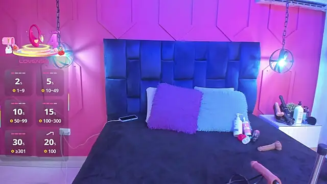 Snapshot of chantall1375 chatting on December 14, 2025, 11:49 am chantall1375 online show from December 14, 2025, 11:49 am