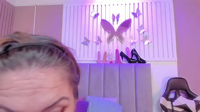 Snapshot of chantall1375 chatting on February 21, 2026, 3:41 am chantall1375 online show from February 21, 2026, 3:41 am