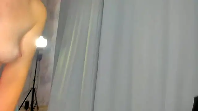 Snapshot of succubus chatting on October 31, 2025, 7:38 am succubus online show from October 31, 2025, 7:38 am