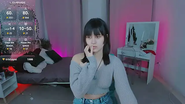 Alexa Lexi  online show from January 10, 2026, 6:20 am