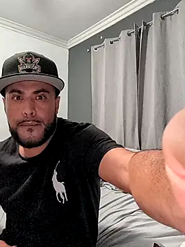 Snapshot of gardy8585 chatting on October 11, 2025, 1:12 pm gardy8585 online show from October 11, 2025, 1:12 pm