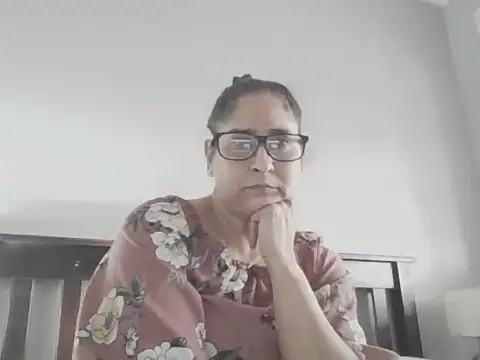 Snapshot of Indiankushy chatting on July 10, 2026, 1:00 pm Indiankushy online show from July 10, 2026, 1:00 pm