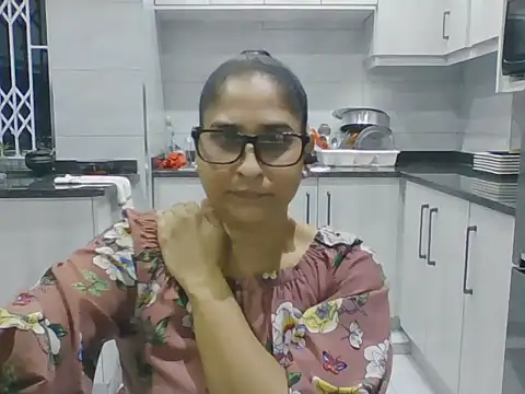 Snapshot of Indiankushy chatting on June 22, 2026, 5:32 pm Indiankushy online show from June 22, 2026, 5:32 pm