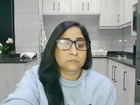 Snapshot of Indiankushy chatting on July 25, 2026, 5:19 pm Indiankushy online show from July 25, 2026, 5:19 pm