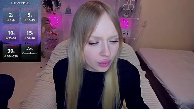 ElinOceanX online show from February 27, 2025, 6:31 pm