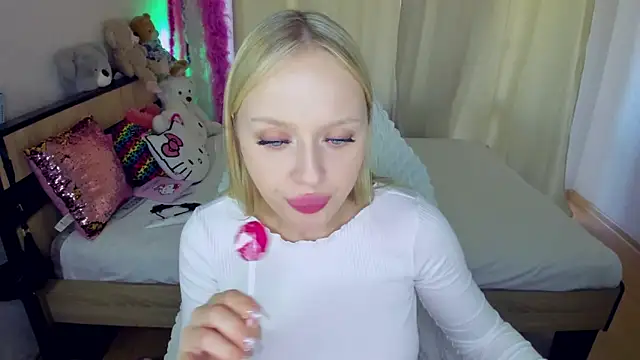 ElinOceanX online show from September 21, 2025, 11:59 am