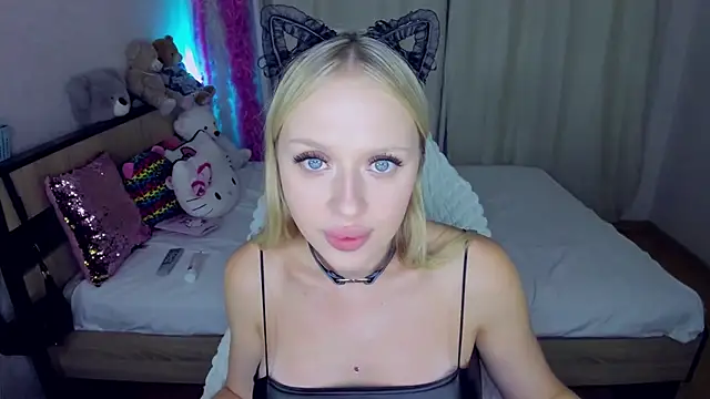 ElinOceanX online show from September 18, 2025, 3:48 pm