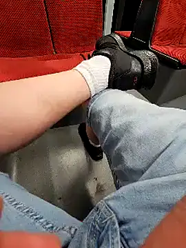 Snapshot of hardcap chatting on March 3, 2026, 10:06 pm hardcap online show from March 3, 2026, 10:06 pm