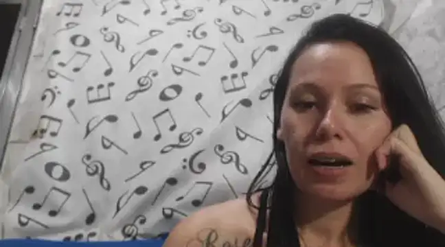 Snapshot of Venusluxodomme chatting on February 17, 2025, 3:58 am Venusluxodomme online show from February 17, 2025, 3:58 am