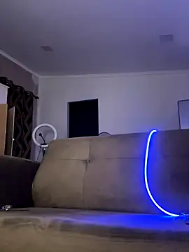 kiarafonseca  online show from November 9, 2025, 1:42 am