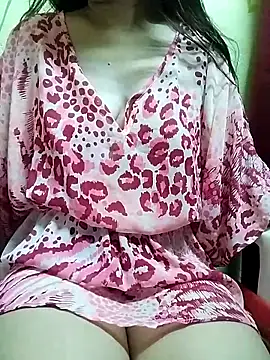 Snapshot of DelightDorothy34 chatting on June 17, 2026, 9:25 pm DelightDorothy34 online show from June 17, 2026, 9:25 pm