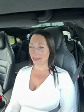 Viola Beck online show from May 7, 2026, 5:44 am