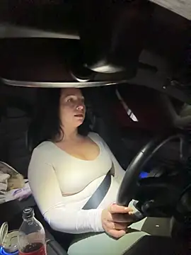 Viola Beck online show from November 18, 2025, 6:00 pm