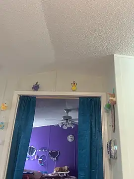 Snapshot of lolabunny9 chatting on March 16, 2025, 2:00 pm lolabunny9 online show from March 16, 2025, 2:00 pm