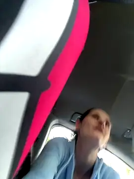 Snapshot of lolabunny9 chatting on October 5, 2025, 3:36 pm lolabunny9 online show from October 5, 2025, 3:36 pm