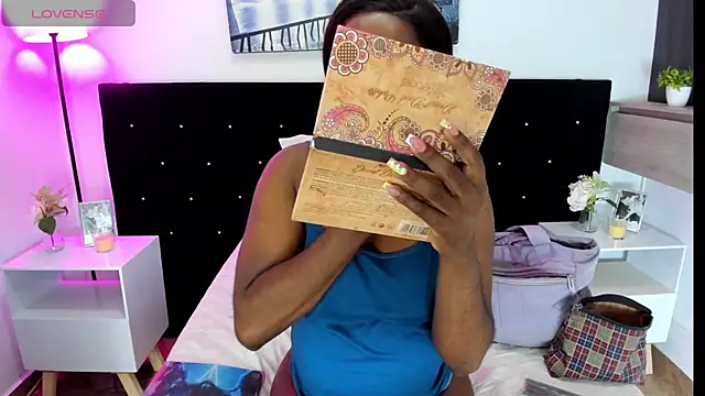 Snapshot of cristaaalclocks1 chatting on July 20, 2026, 1:02 pm cristaaalclocks1 online show from July 20, 2026, 1:02 pm