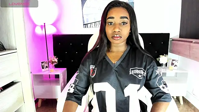 Snapshot of cristaaalclocks1 chatting on July 16, 2026, 1:19 pm cristaaalclocks1 online show from July 16, 2026, 1:19 pm