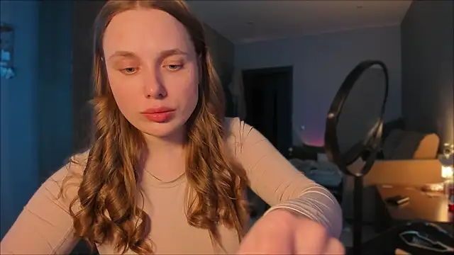 Rachel Ro online show from January 15, 2025, 8:48 pm