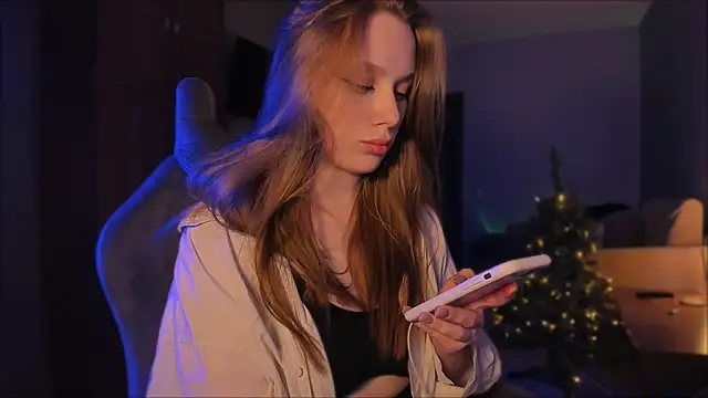 Rachel Ro online show from December 26, 2024, 9:47 pm